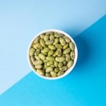 The Only Bean Crunchy Dry Roasted Edamame Snacks (Sea Salt), Healthy High Protein(11g) Keto Food, Low Carb Gluten Free Office Vegan Food 100 Calorie Snack Pack, 0.9oz 10 Pack - Image 4